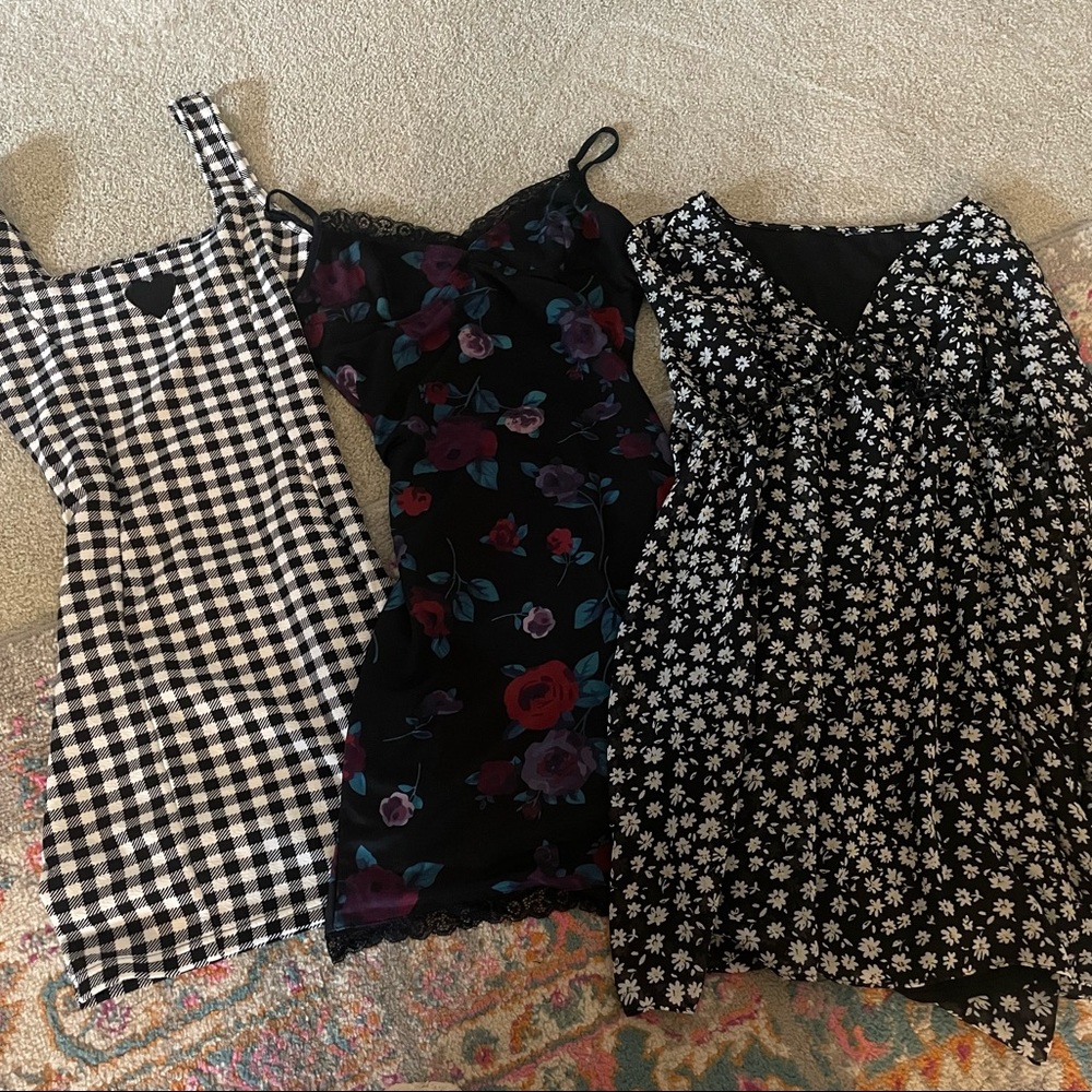 🌸3 mini dress bundle